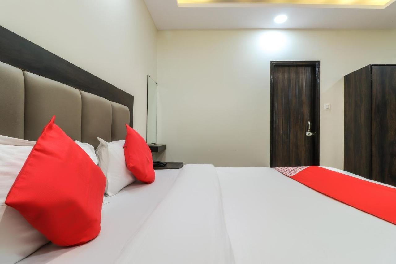 Oyo Hotel City Palace Kanpur Ngoại thất bức ảnh